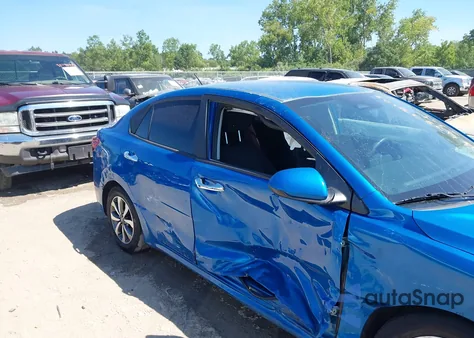 2023 Kia Rio S z USA, uszkodzony, nr VIN 3KPA24AD8PE574113